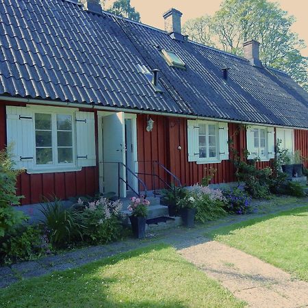 Swedish Idyll Hotel Arstad Exterior photo